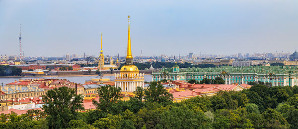 Buildings in city