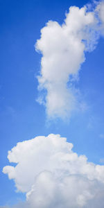 Low angle view of clouds in sky