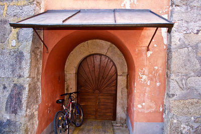 Graffiti on wall of old building