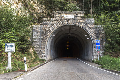 Road passing through tunnel