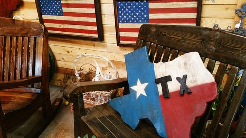 Texas map on wooden bench