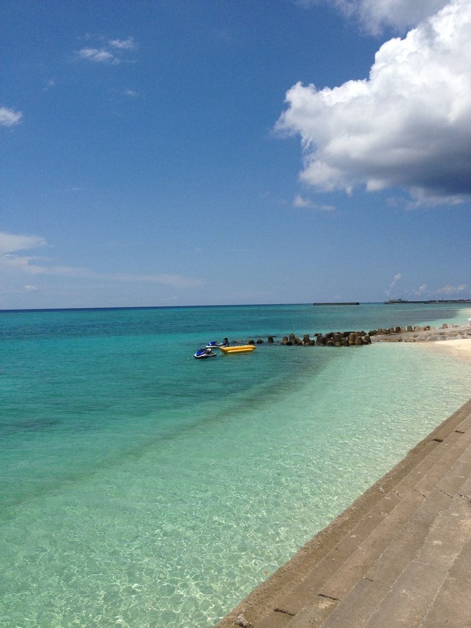 sea, water, transportation, nautical vessel, mode of transport, sky, horizon over water, boat, beach, tranquility, tranquil scene, scenics, cloud - sky, beauty in nature, nature, shore, cloud, travel, day, sand