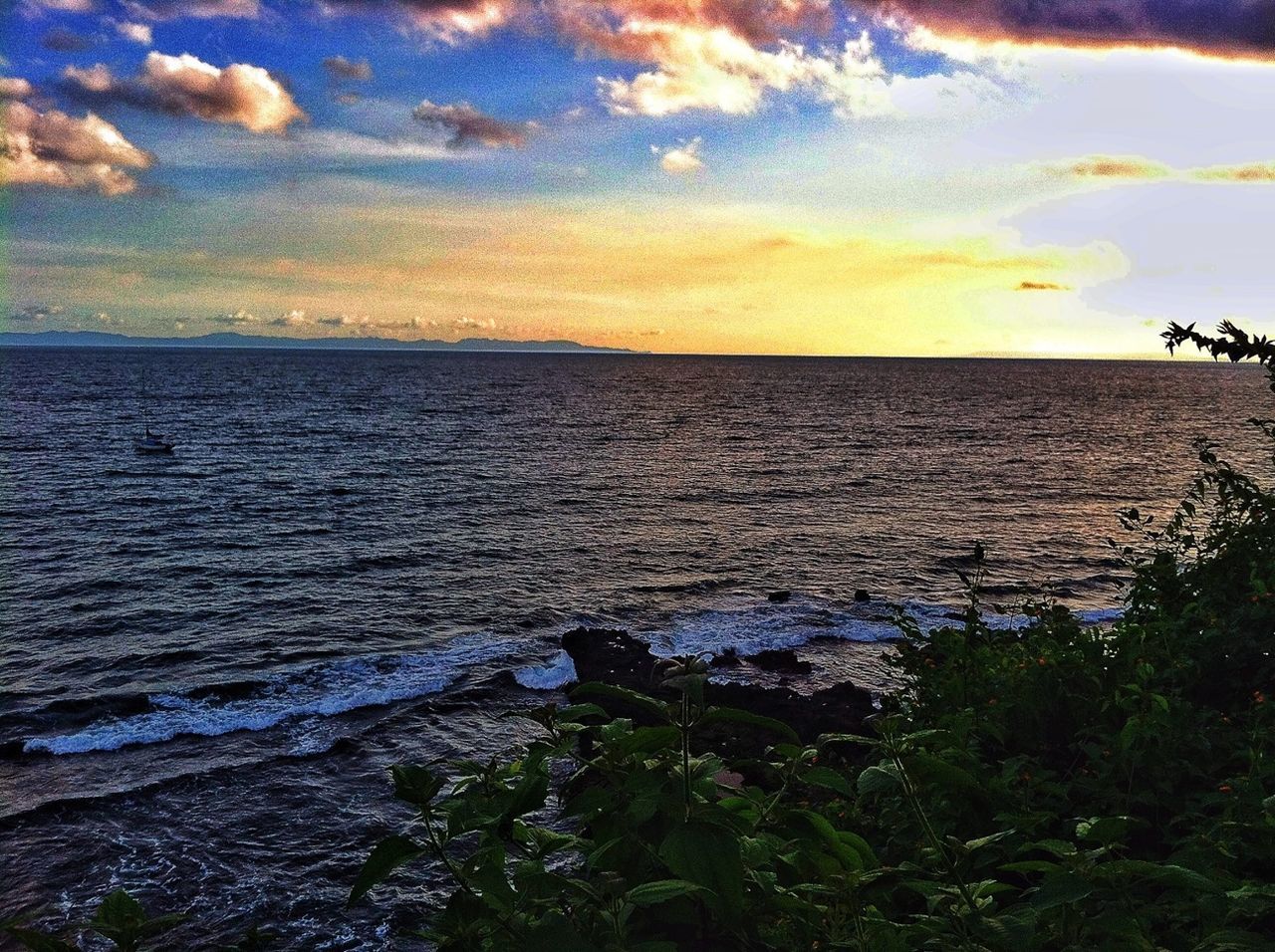 sea, water, sky, horizon over water, scenics, tranquil scene, beauty in nature, cloud - sky, tranquility, nature, beach, sunset, cloud, idyllic, shore, cloudy, rock - object, coastline, outdoors, remote