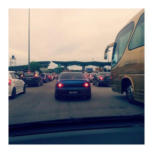 Plaza Tol Gambang