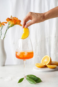 Cocktail aperol spritz.
