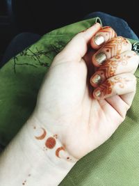 Close-up of human hand