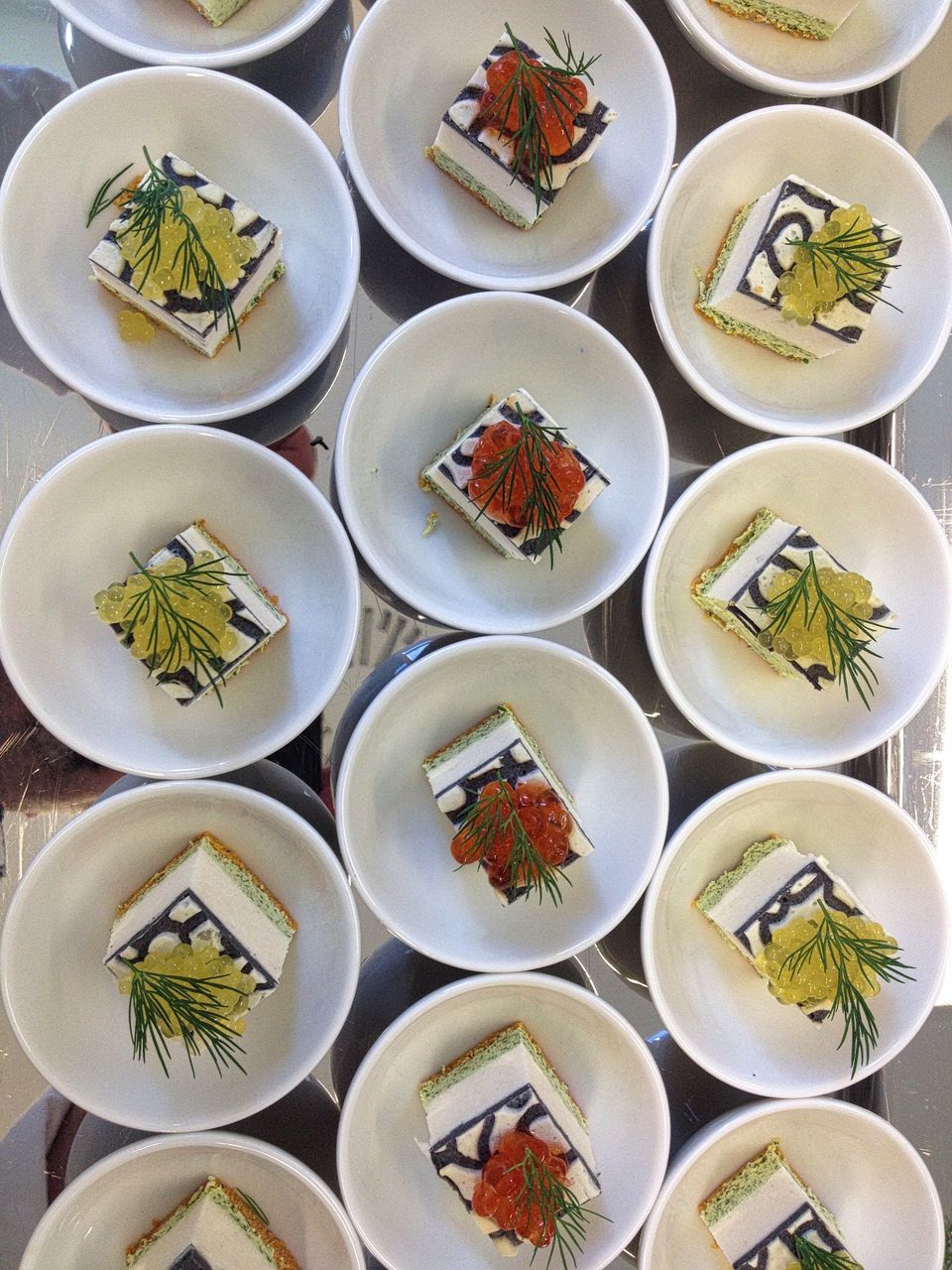 HIGH ANGLE VIEW OF VARIOUS FOOD IN PLATE ON TABLE