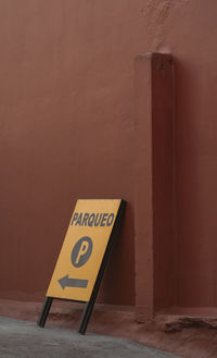 A resting parking sign. 