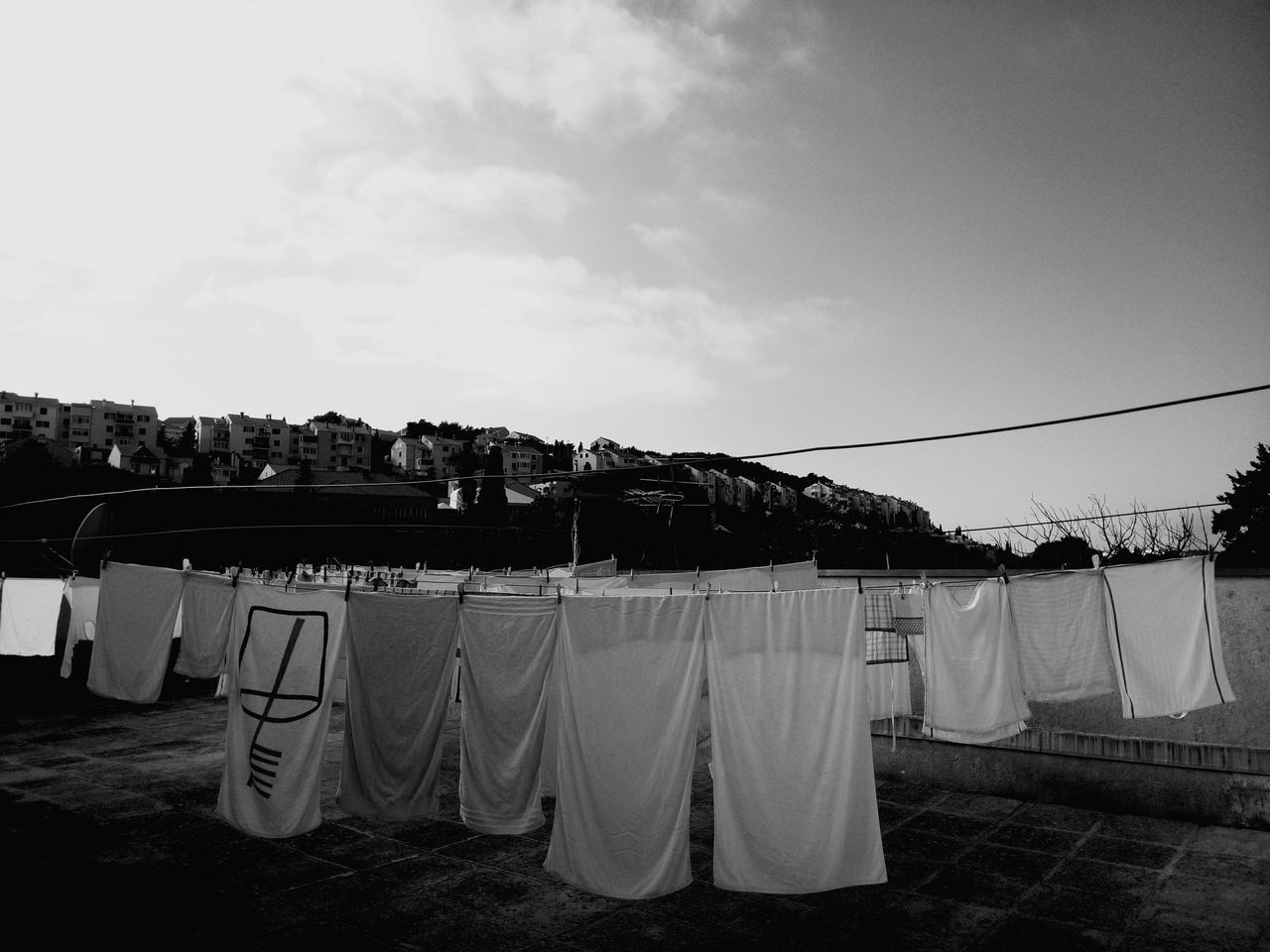 CLOTHES DRYING ON CLOTHESLINE