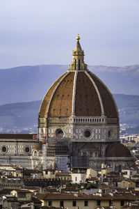 Panoramic view of florence with cattedrale di santa maria del fiore from piazzale michelangelo