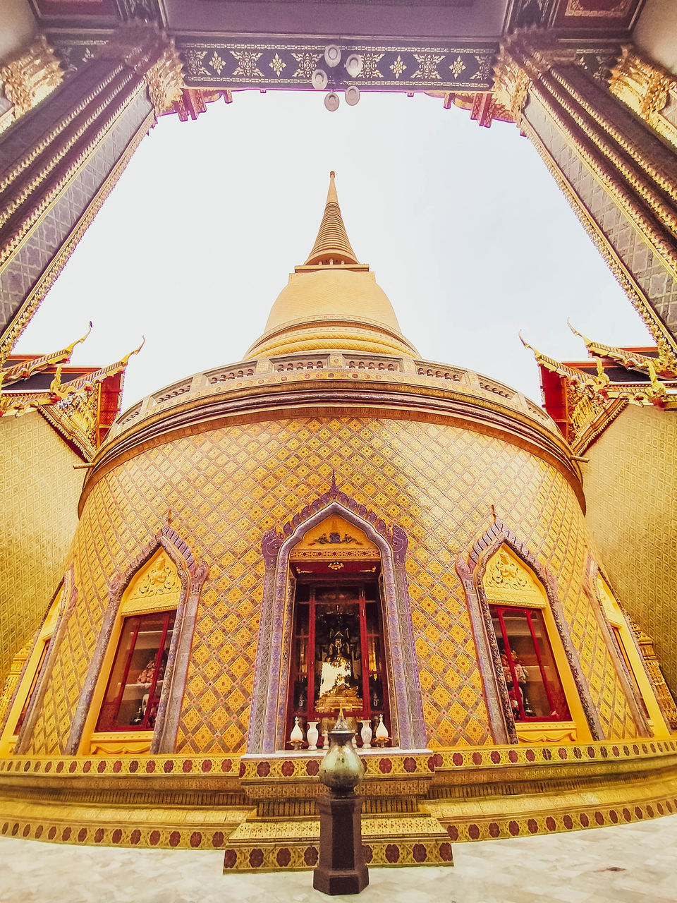 LOW ANGLE VIEW OF TEMPLE BUILDING