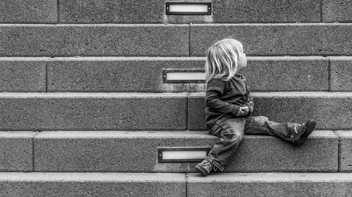 Close-up mid adult man