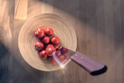 High angle view of tomatoes in bowl on table