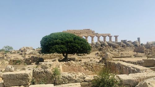 Old ruins against clear sky