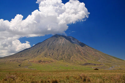 Mountain of god oldoinyo lengai, tanzania