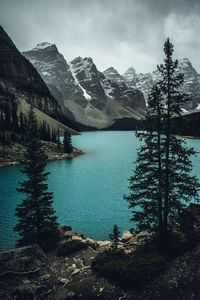 Moraine lake in banff national park, alberta, canada during a stormy autumn day