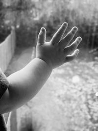 Close-up of hand holding hands