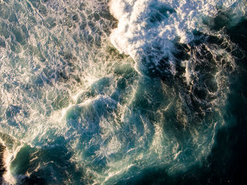 Waves splashing in water