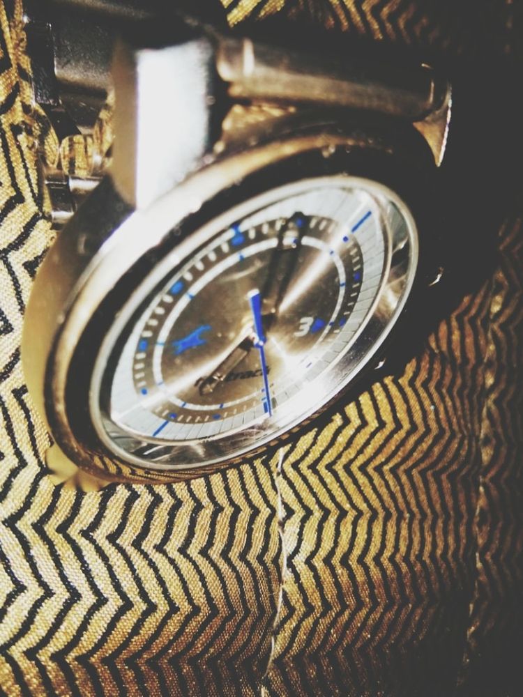 watch, time, close-up, clock, no people, instrument of time, metal, indoors, high angle view, still life, pattern, number, accuracy
