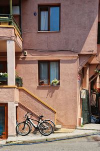 Cosy neighborhood in an island...