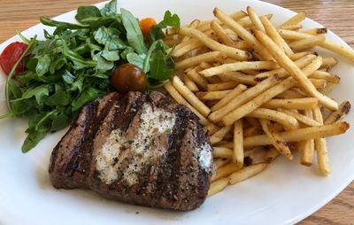 Steak and frites