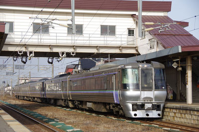 785 series limited express suzuran at the horobetsu station