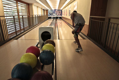 Bowling alley