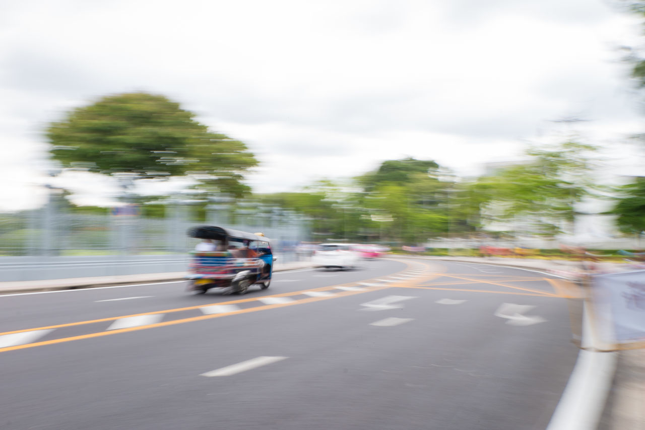 TRAFFIC ON ROAD