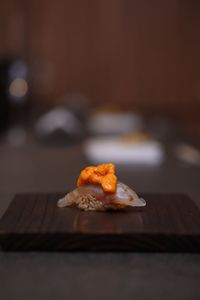 Close-up of bread on cutting board