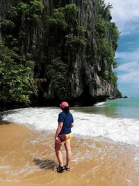 Just amazingly captivated by this tall rocks in front.