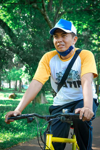 Man riding bicycle 