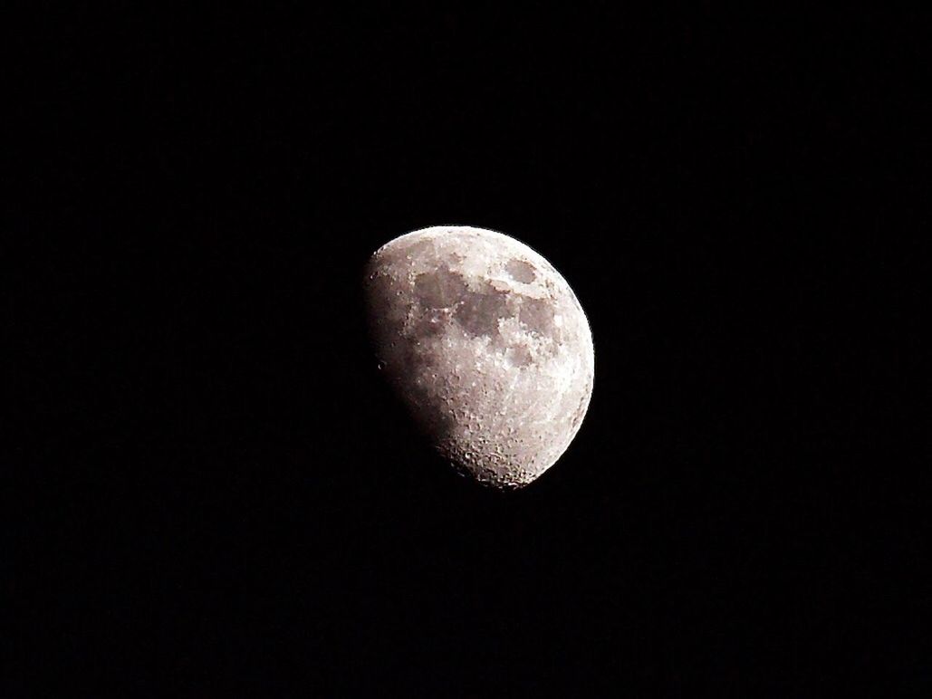 LOW ANGLE VIEW OF MOON AGAINST SKY