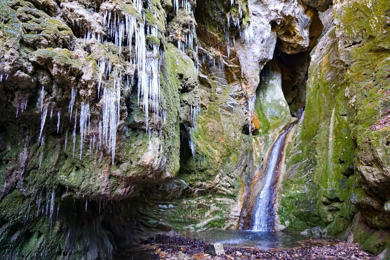 PANORAMIC SHOT OF WATERFALL