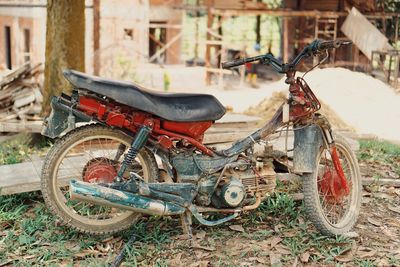 Abandoned bicycle