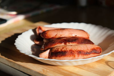 Close-up of bread in plate on table