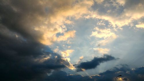 Low angle view of cloudy sky