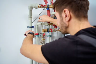 Side view of doctor examining patient