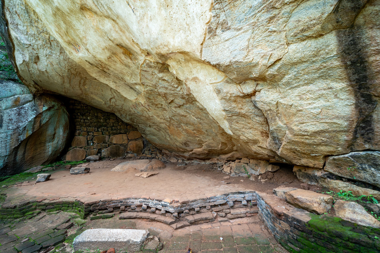 VIEW OF ROCK FORMATIONS