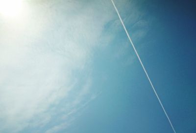 Low angle view of vapor trail in sky