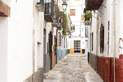 Streets of albaicin in granda, andalusia, spain