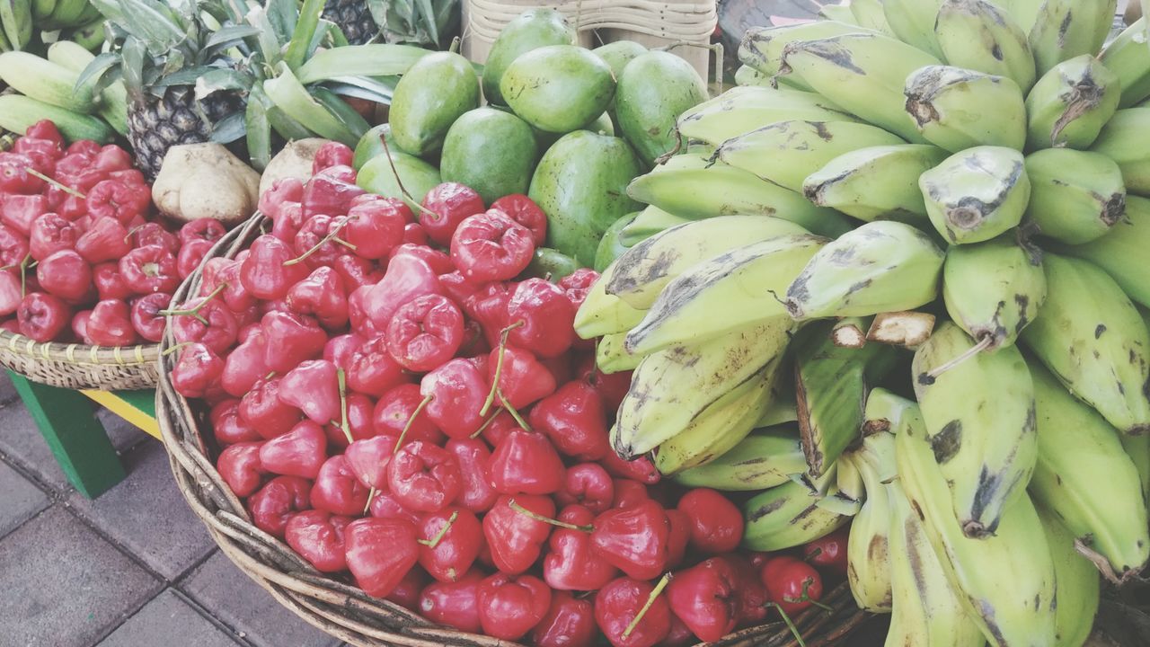 freshness, food and drink, food, healthy eating, fruit, red, abundance, high angle view, vegetable, large group of objects, green color, organic, basket, for sale, still life, plant, ripe, market, leaf, growth