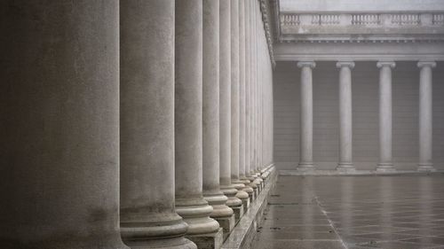 Columns at legion of honor in san francisco.