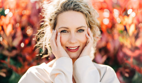 Portrait of a smiling young woman
