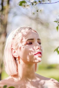 Portrait of a beautiful young woman