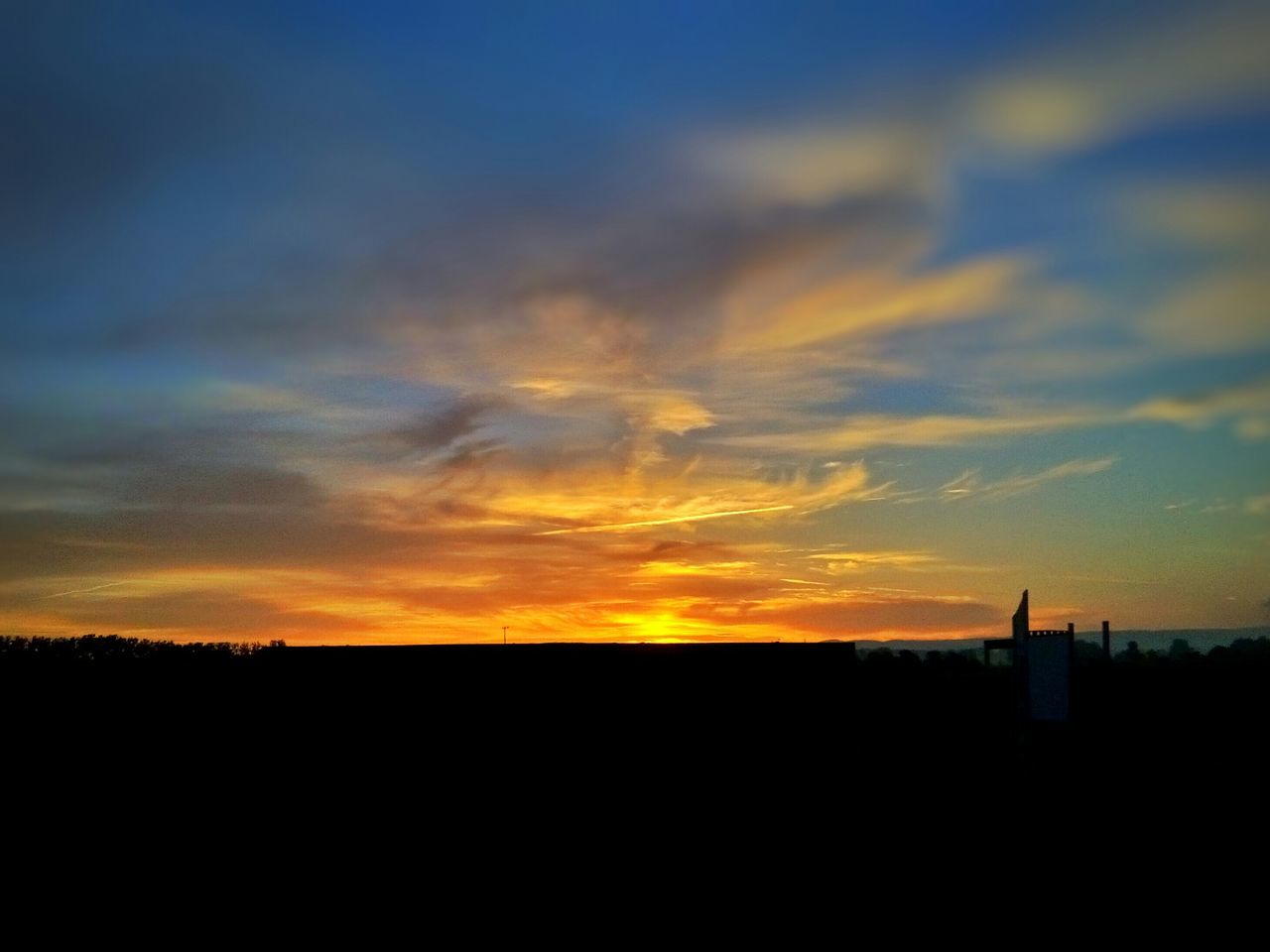 sunset, silhouette, scenics, orange color, landscape, sky, tranquil scene, beauty in nature, tranquility, nature, idyllic, cloud - sky, dramatic sky, field, dark, horizon over land, copy space, cloud, moody sky, outdoors