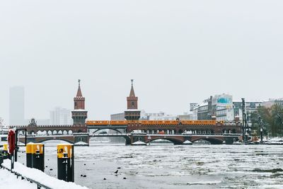 View of oberbaum bridge during winter