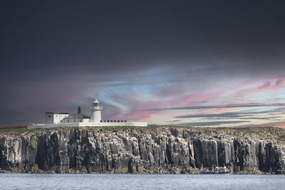 Inner farne islands lighthouse