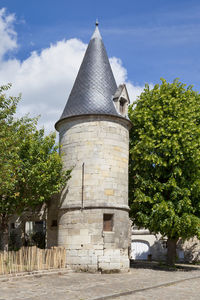 The 15th century turret of the rue de beauvais, in the city center of senlis, oise.