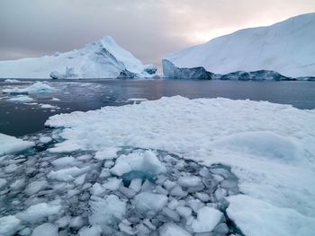 Glaciers in sea