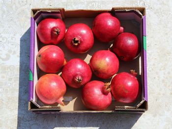 Close-up of apples